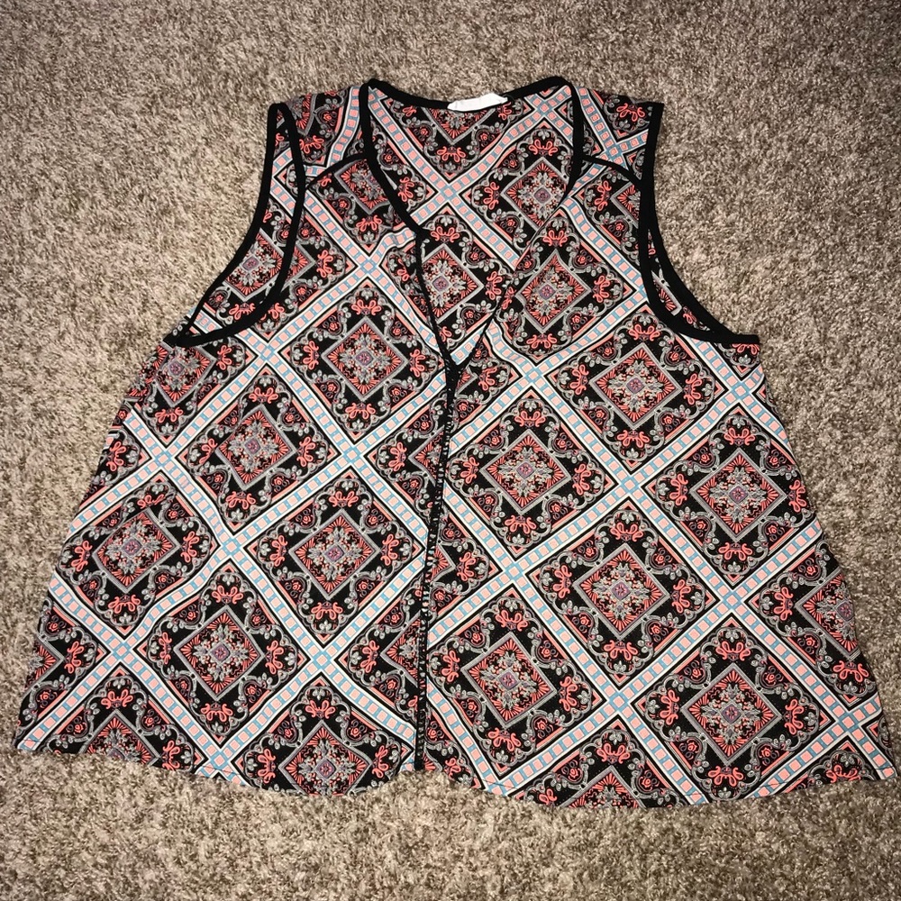 loose tank top/crop top